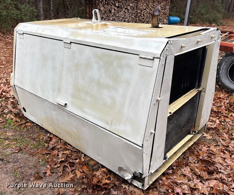 image for item ET7498 2009 Ingersoll Rand P185WJD air compressor