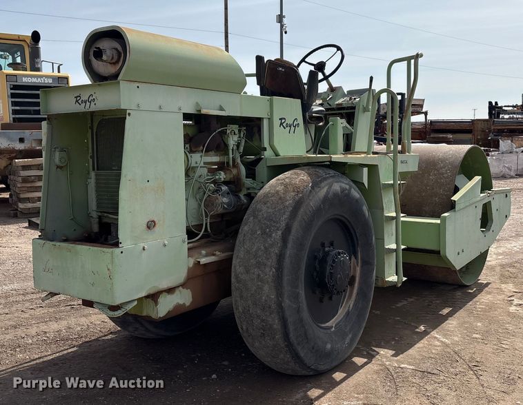 image for item EU4825 Ray Go Rascal single drum vibratory roller