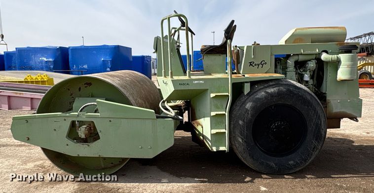 image for item EU4825 Ray Go Rascal single drum vibratory roller