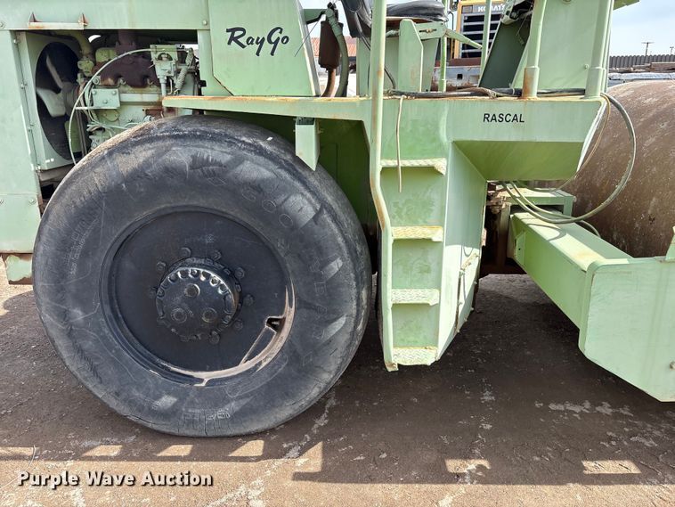 image for item EU4825 Ray Go Rascal single drum vibratory roller