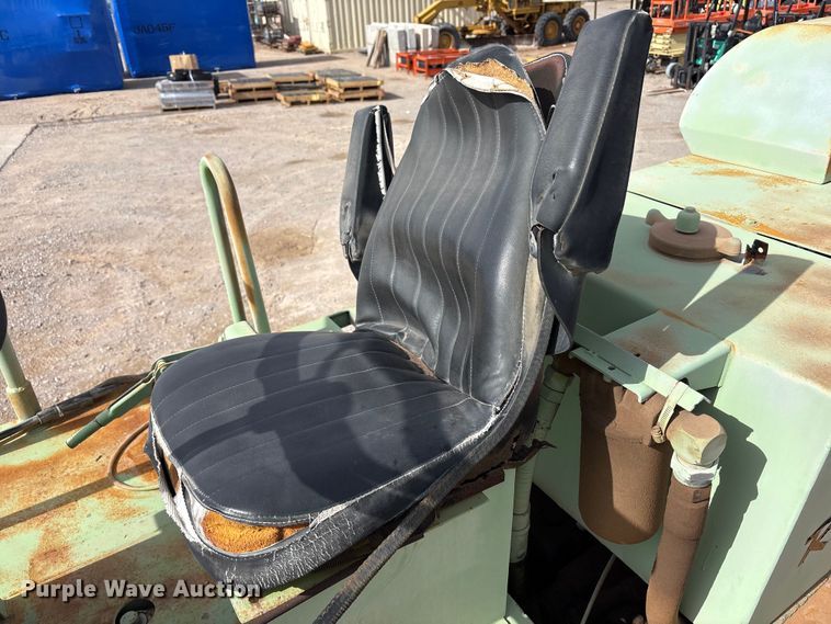 image for item EU4825 Ray Go Rascal single drum vibratory roller