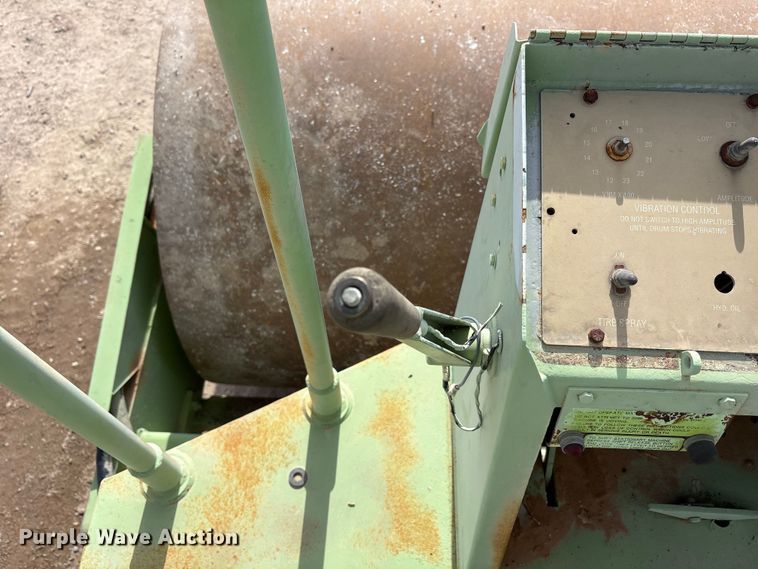 image for item EU4825 Ray Go Rascal single drum vibratory roller