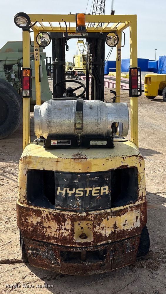 image for item EU4826 Hyster S50XM forklift