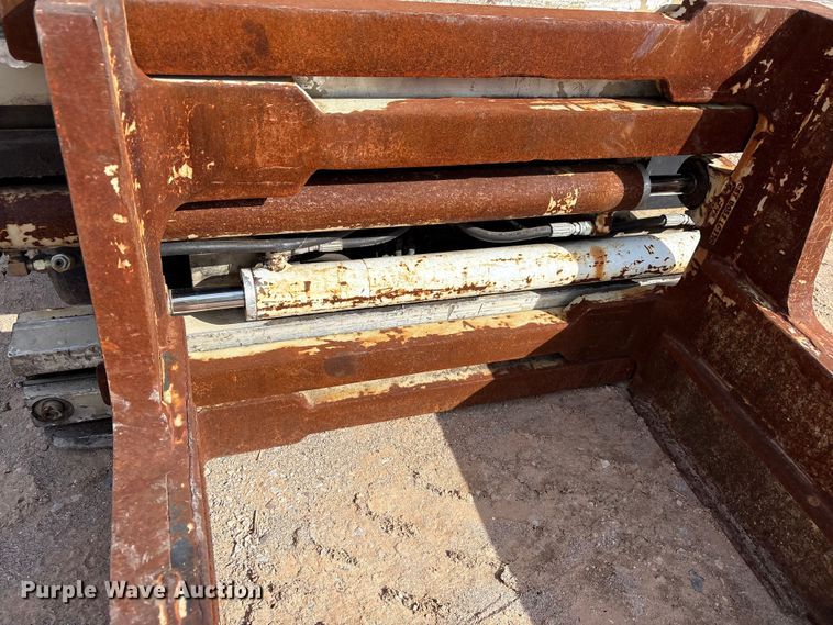 image for item EU4826 Hyster S50XM forklift