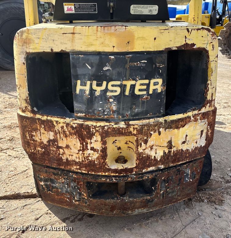 image for item EU4826 Hyster S50XM forklift