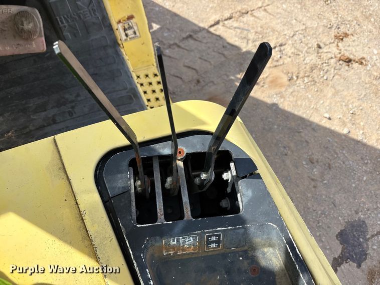 image for item EU4826 Hyster S50XM forklift