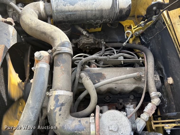 image for item EU4826 Hyster S50XM forklift