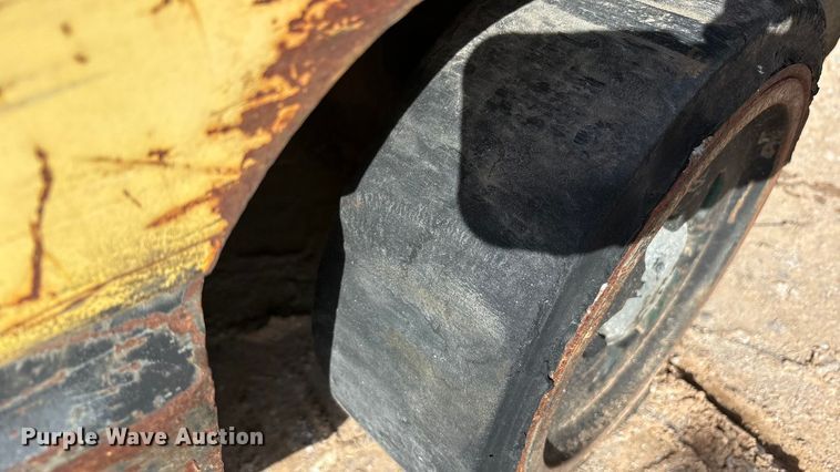 image for item EU4826 Hyster S50XM forklift