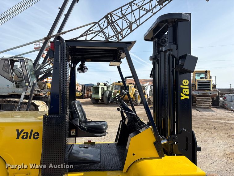 image for item EU4827 Yale GDP155CANPBV108 forklift