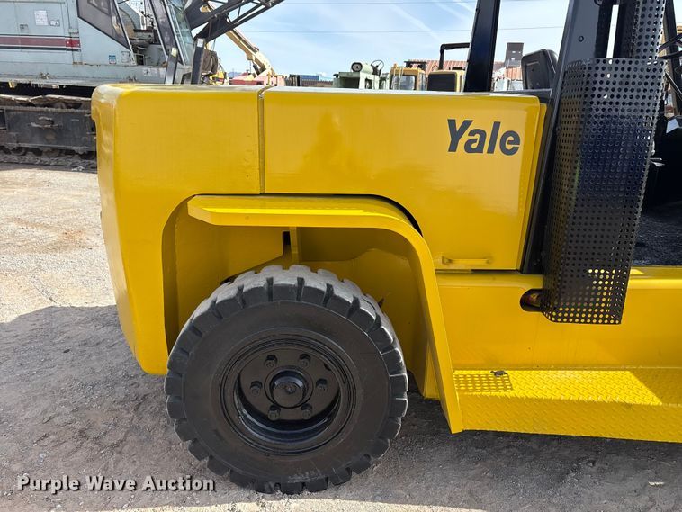 image for item EU4827 Yale GDP155CANPBV108 forklift