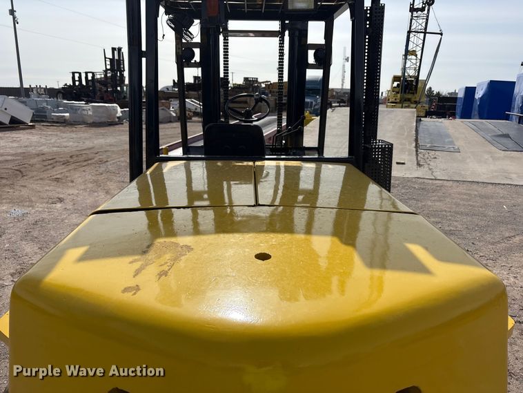 image for item EU4827 Yale GDP155CANPBV108 forklift