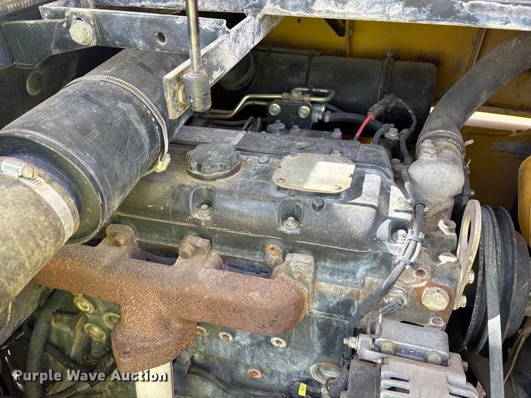 image for item EU4827 Yale GDP155CANPBV108 forklift