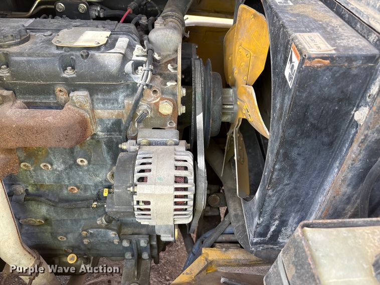 image for item EU4827 Yale GDP155CANPBV108 forklift