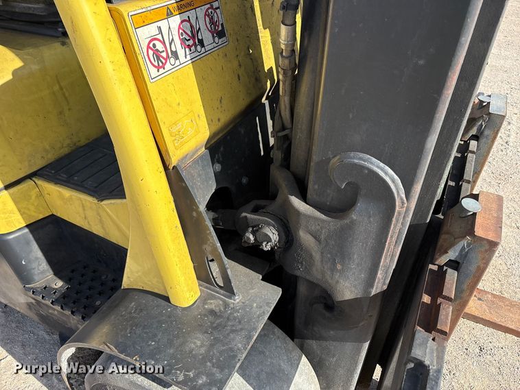 image for item EU4828 Hyster S120FT forklift