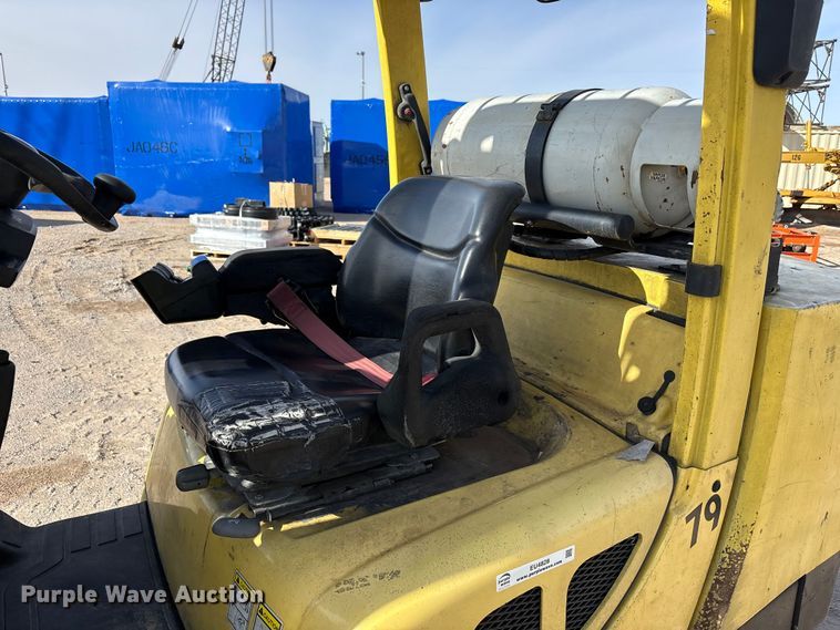 image for item EU4828 Hyster S120FT forklift