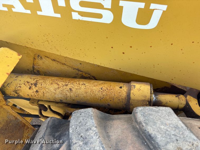 image for item EU4829 Komatsu WA200-1 wheel loader