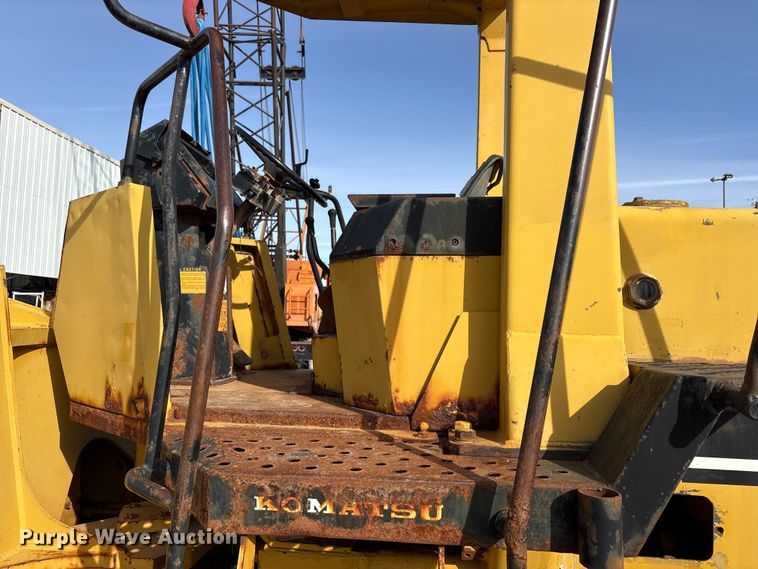 image for item EU4829 Komatsu WA200-1 wheel loader