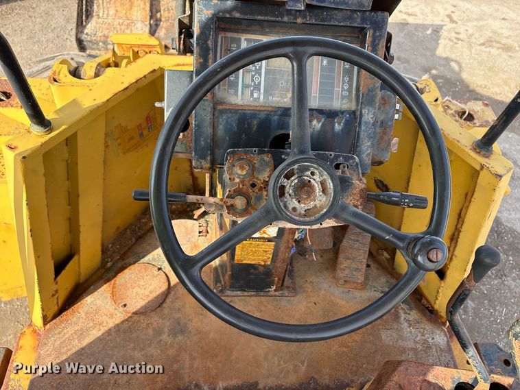 image for item EU4829 Komatsu WA200-1 wheel loader