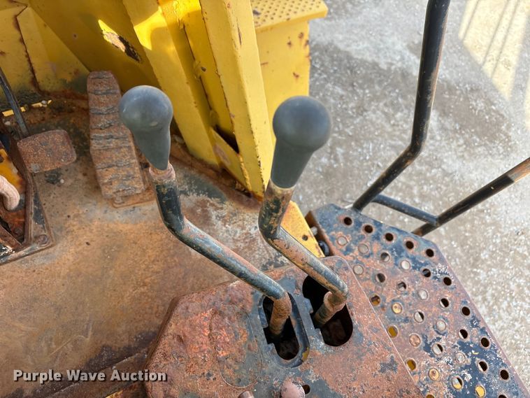 image for item EU4829 Komatsu WA200-1 wheel loader