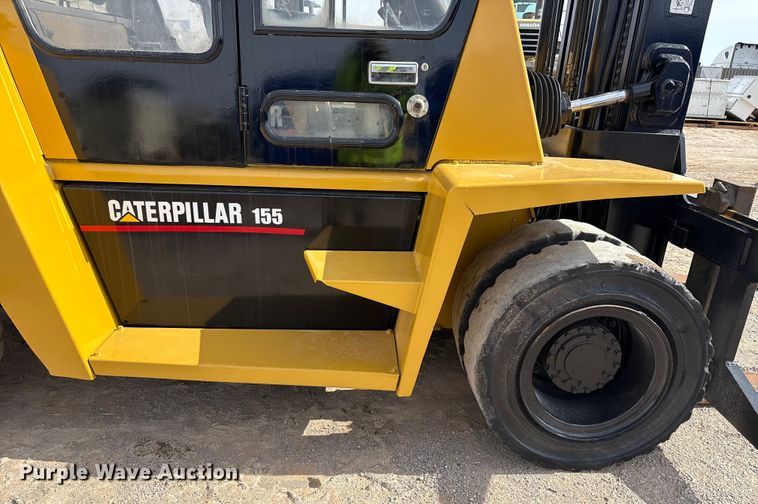image for item EU4830 Caterpillar DP70 forklift