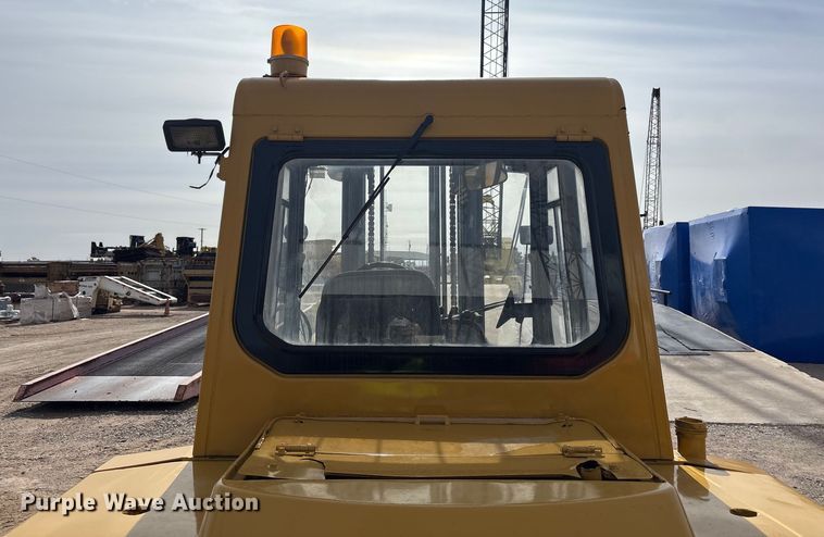 image for item EU4830 Caterpillar DP70 forklift