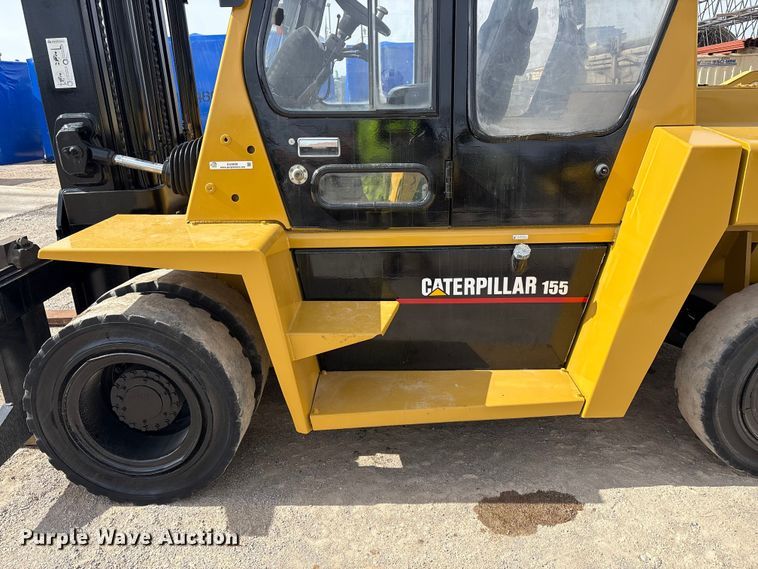 image for item EU4830 Caterpillar DP70 forklift