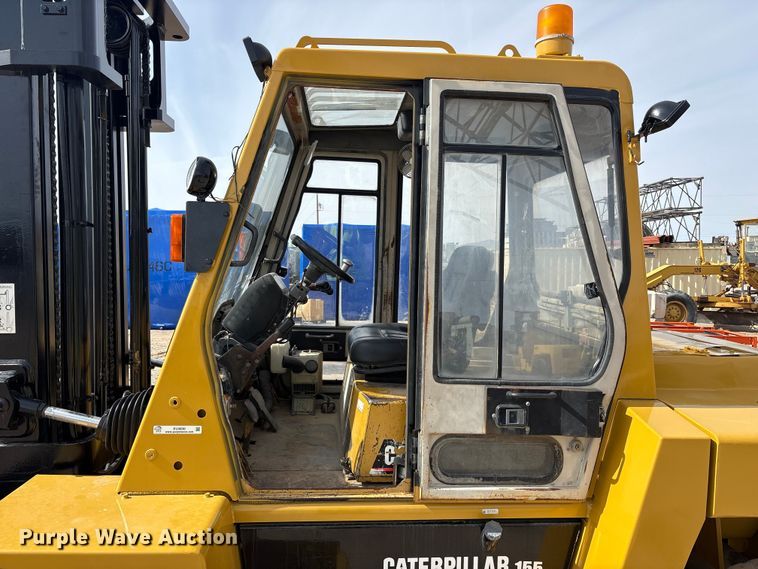 image for item EU4830 Caterpillar DP70 forklift