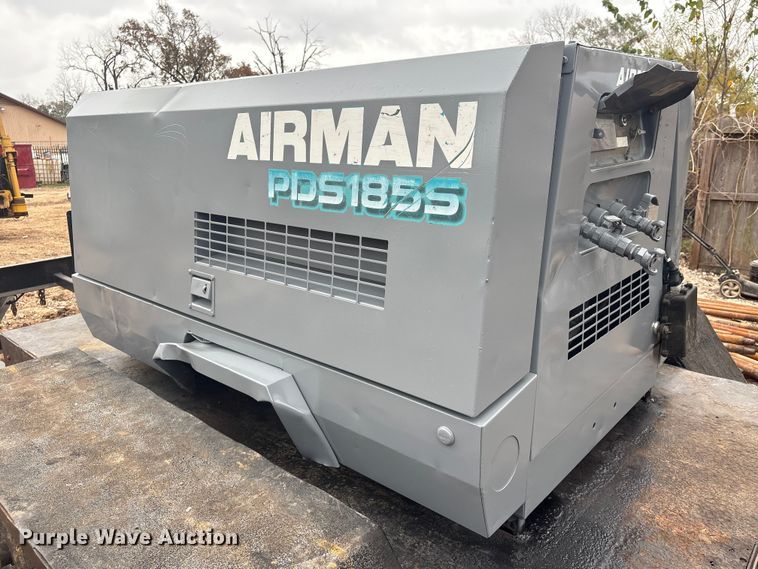 image for item EU7147 Airman PDS185S air compressor