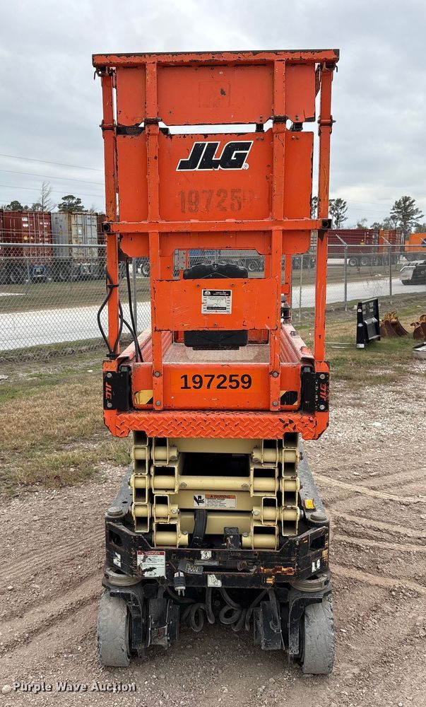 image for item EU7335 2020 JLG ES1932 scissor lift