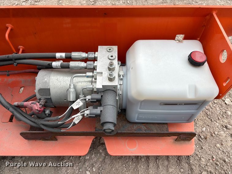 image for item EU7335 2020 JLG ES1932 scissor lift