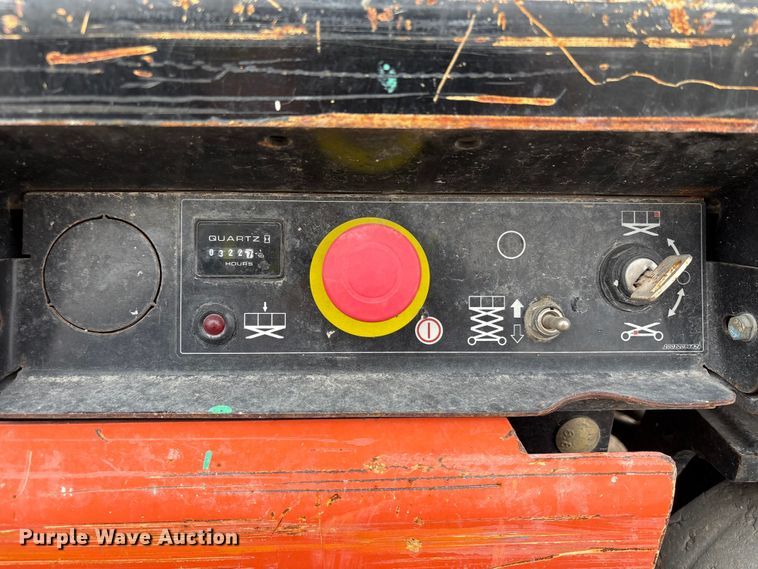 image for item EU7335 2020 JLG ES1932 scissor lift