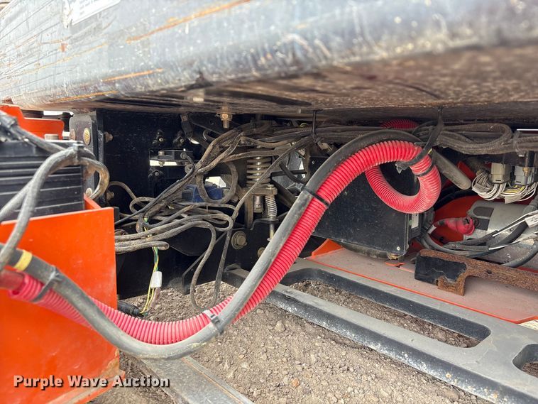 image for item EU7335 2020 JLG ES1932 scissor lift