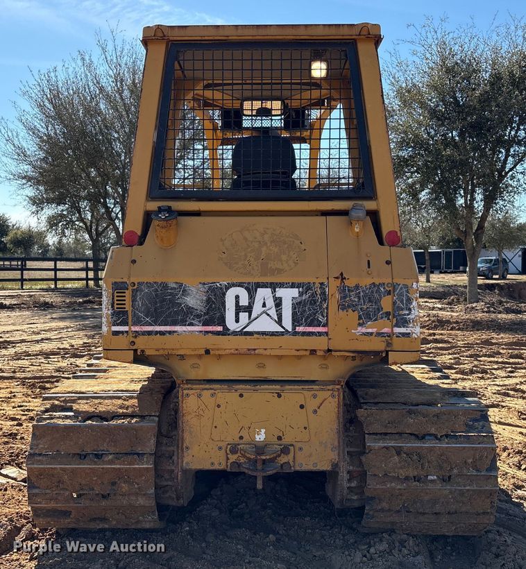 image for item EU7353 2007 Caterpillar D5G LGP dozer