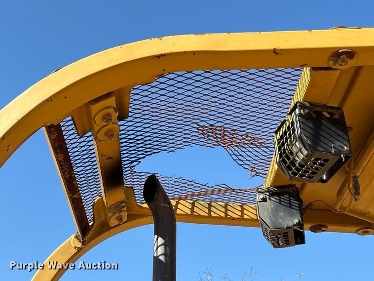 image for item EU7353 2007 Caterpillar D5G LGP dozer