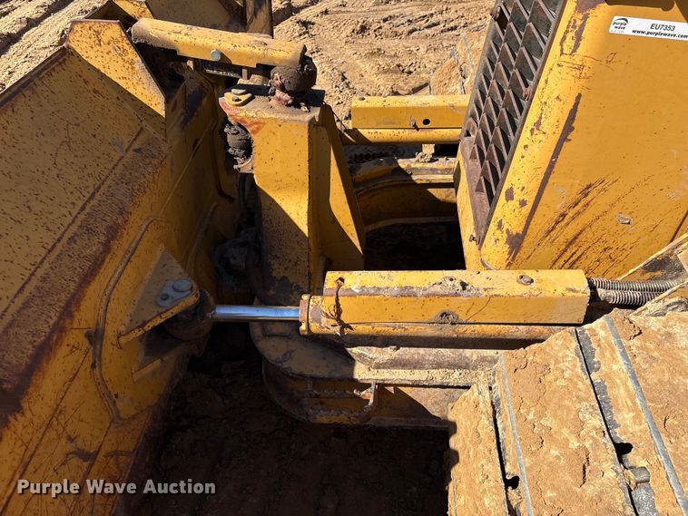 image for item EU7353 2007 Caterpillar D5G LGP dozer