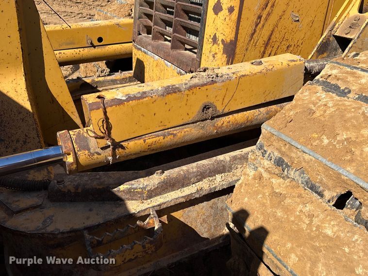 image for item EU7353 2007 Caterpillar D5G LGP dozer