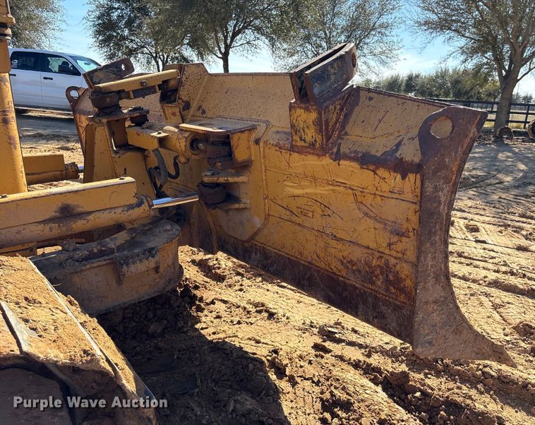 image for item EU7353 2007 Caterpillar D5G LGP dozer