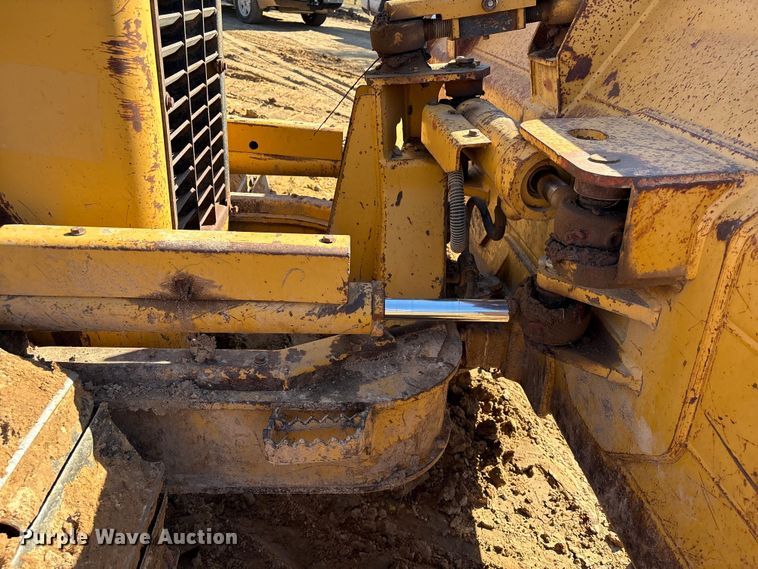 image for item EU7353 2007 Caterpillar D5G LGP dozer