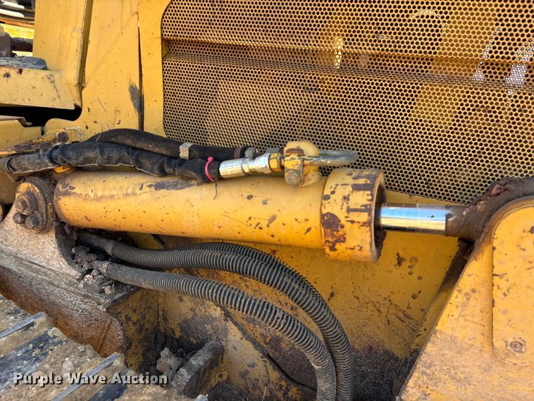 image for item EU7353 2007 Caterpillar D5G LGP dozer