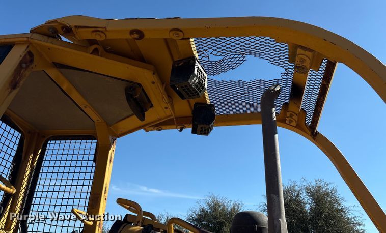 image for item EU7353 2007 Caterpillar D5G LGP dozer