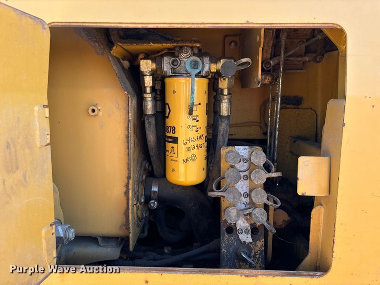 image for item EU7353 2007 Caterpillar D5G LGP dozer