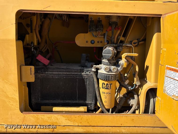 image for item EU7353 2007 Caterpillar D5G LGP dozer