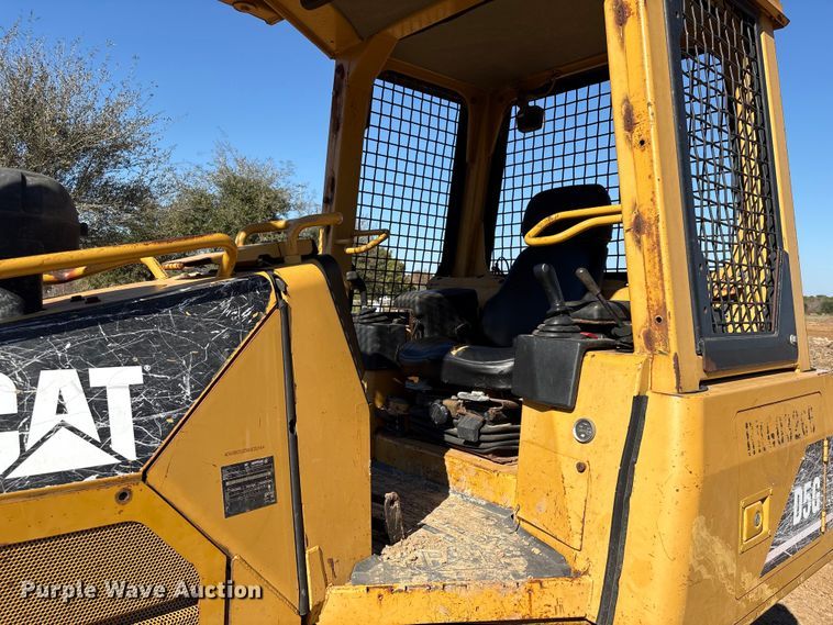 image for item EU7353 2007 Caterpillar D5G LGP dozer