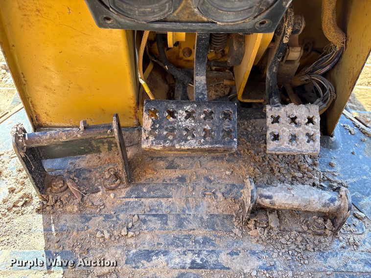 image for item EU7353 2007 Caterpillar D5G LGP dozer