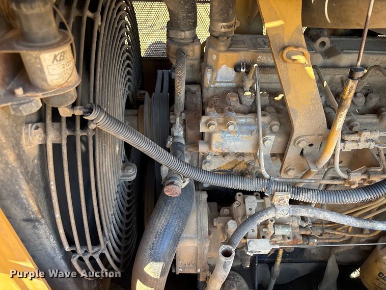 image for item EU7353 2007 Caterpillar D5G LGP dozer