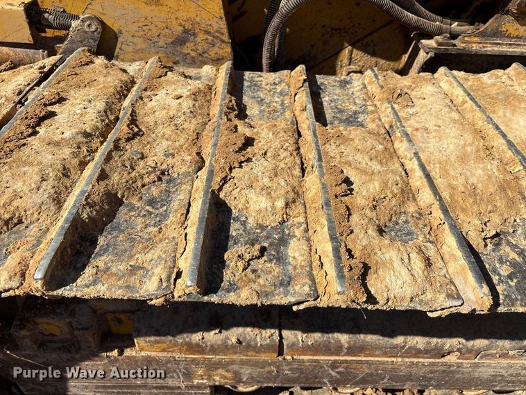 image for item EU7353 2007 Caterpillar D5G LGP dozer