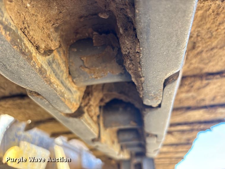 image for item EU7353 2007 Caterpillar D5G LGP dozer