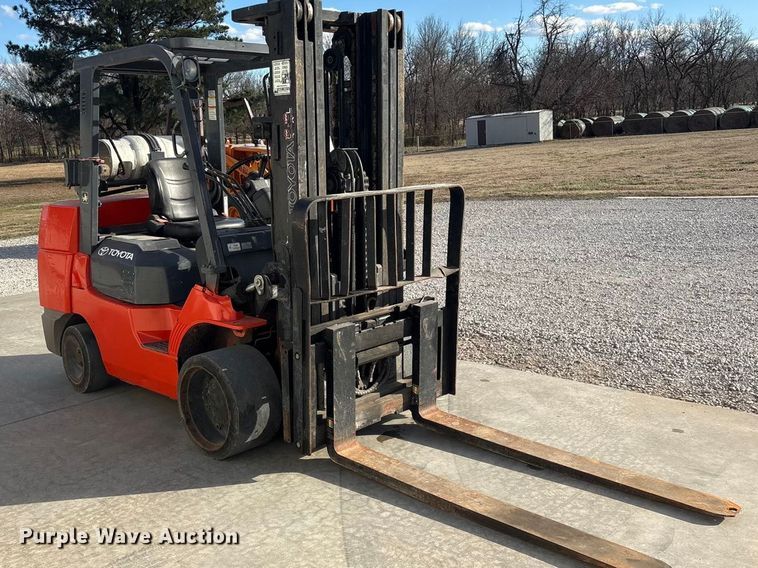 MONTACARGAS TOYOTA 7FGCU45