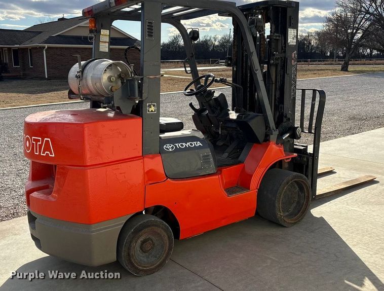 MONTACARGAS TOYOTA 7FGCU45