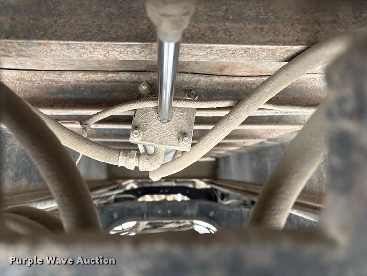 image for item EV2653 1991 Ford LTA9000 dump truck